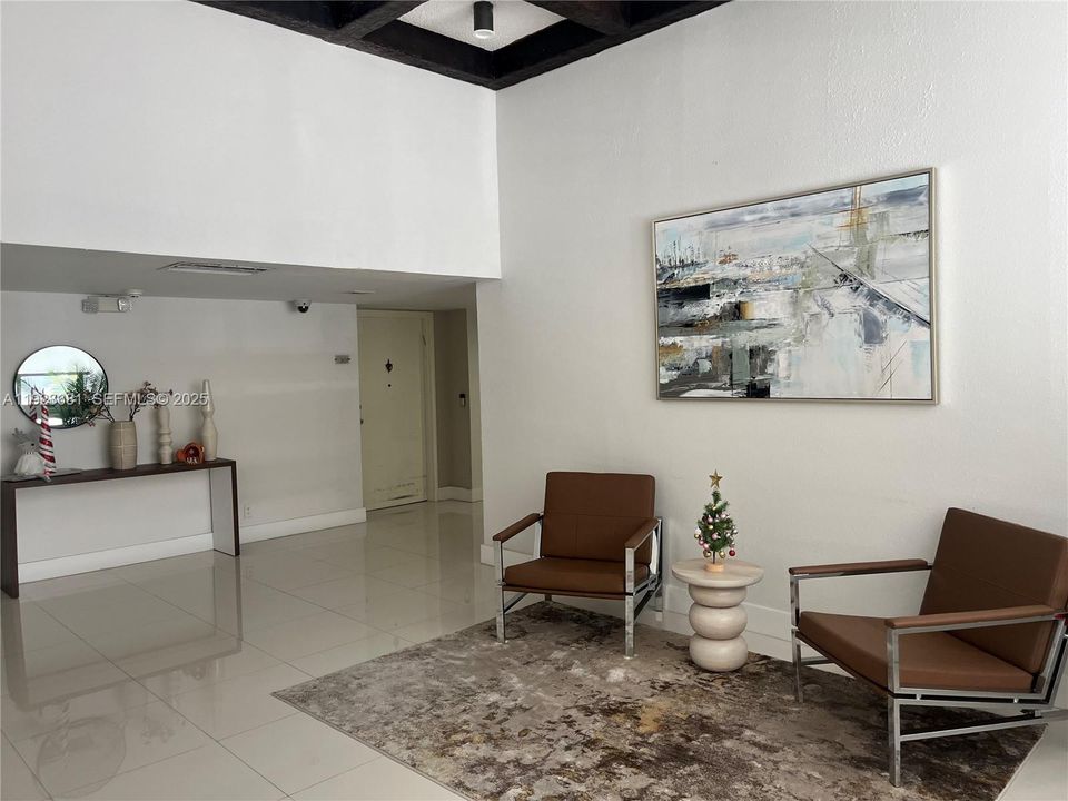 В аренду: $2,250 (2 спален, 2 ванн, 1106 Квадратных фут)