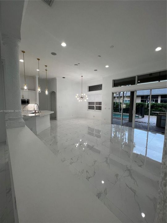 For Rent: $6,000 (4 beds, 3 baths, 2525 Square Feet)