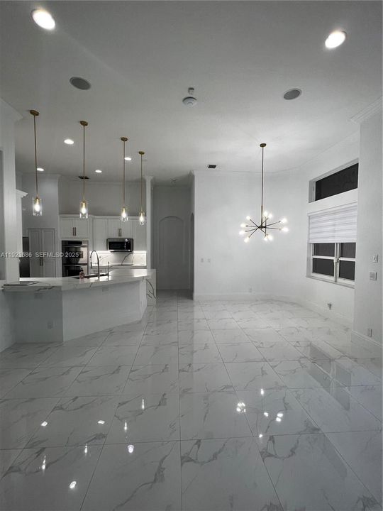 For Rent: $6,000 (4 beds, 3 baths, 2525 Square Feet)