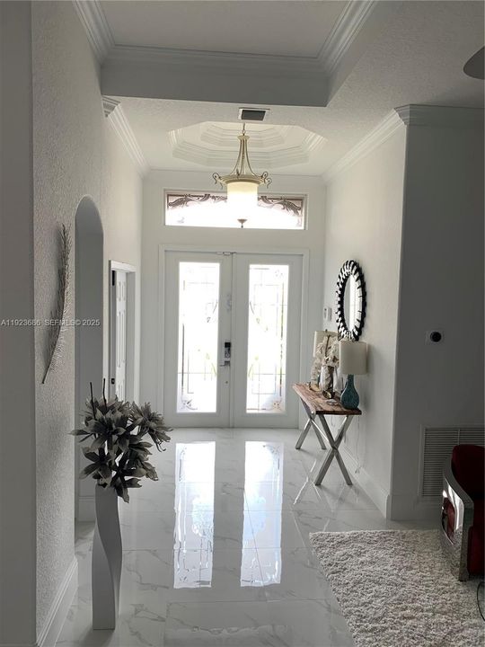 For Rent: $6,000 (4 beds, 3 baths, 2525 Square Feet)