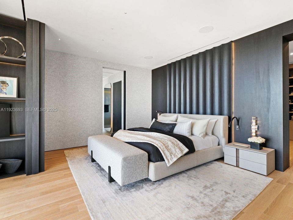 For Sale: $15,900,000 (4 beds, 4 baths, 4154 Square Feet)