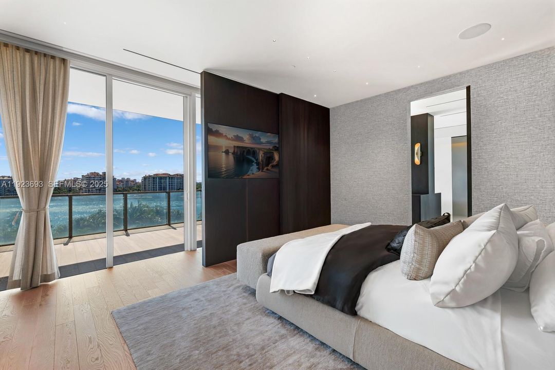 For Sale: $15,900,000 (4 beds, 4 baths, 4154 Square Feet)