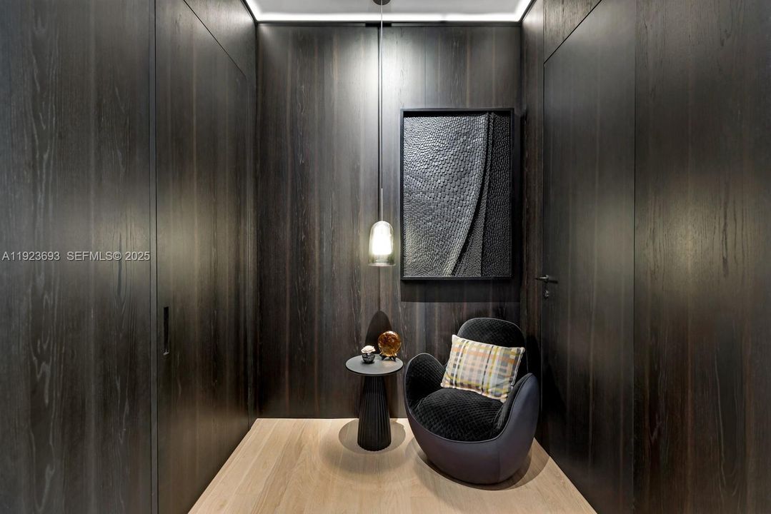 For Sale: $15,900,000 (4 beds, 4 baths, 4154 Square Feet)