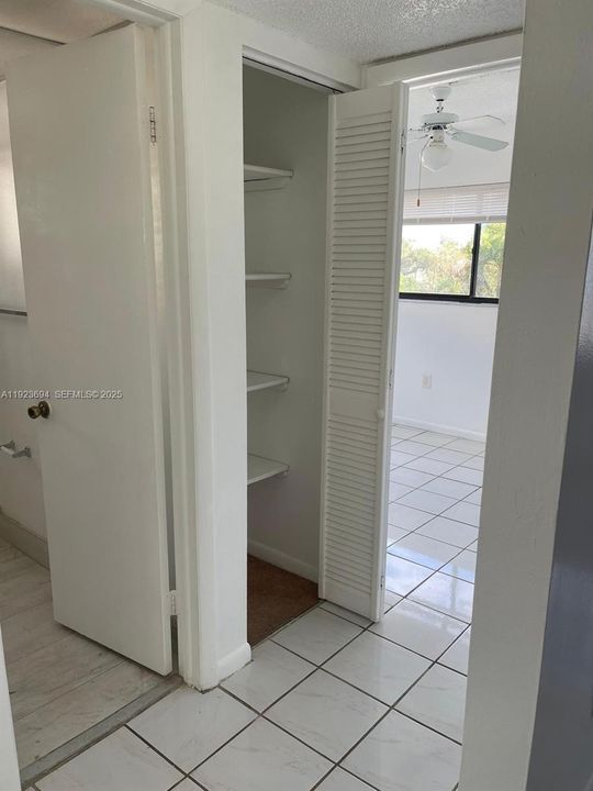 В аренду: $2,500 (3 спален, 2 ванн, 1040 Квадратных фут)