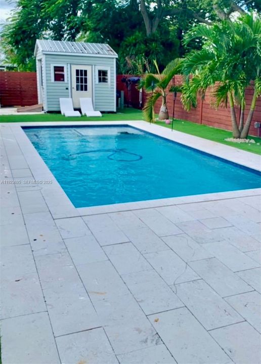 En Venta: $830,000 (3 camas, 2 baños, 1530 Pies cuadrados)