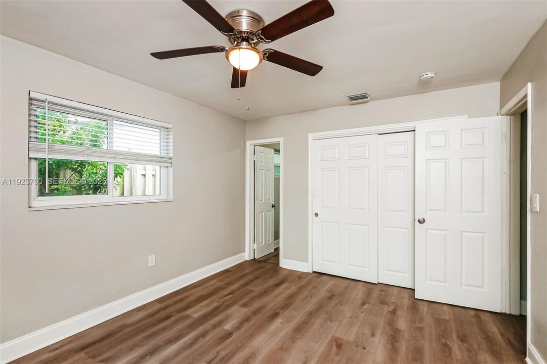 For Sale: $419,000 (3 beds, 2 baths, 1360 Square Feet)