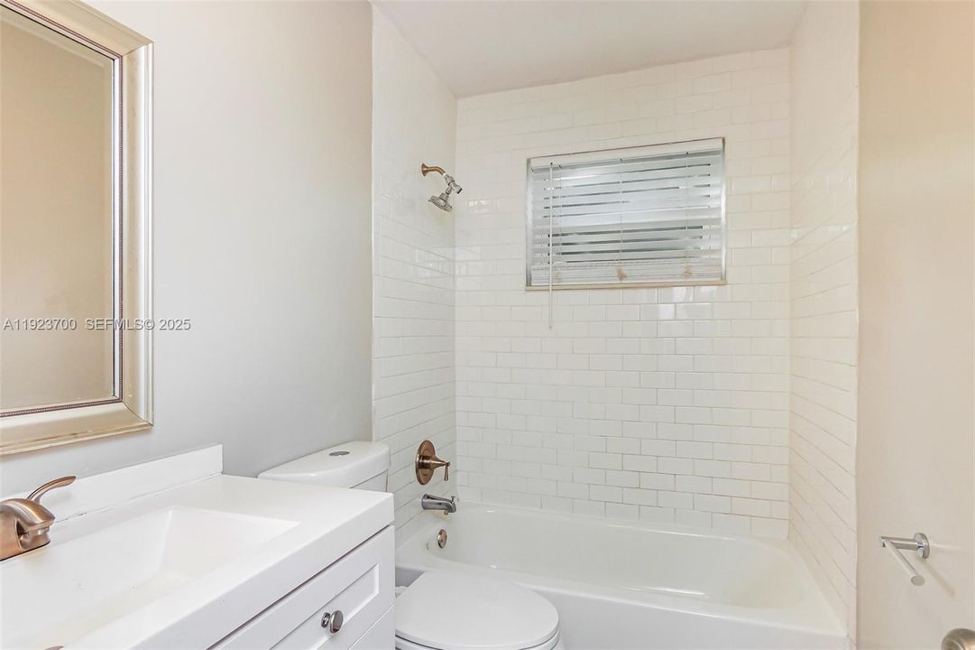 For Sale: $419,000 (3 beds, 2 baths, 1360 Square Feet)