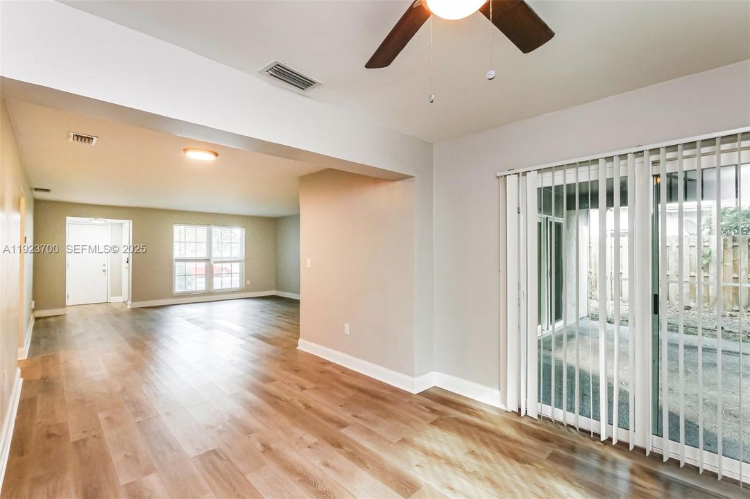 For Sale: $419,000 (3 beds, 2 baths, 1360 Square Feet)