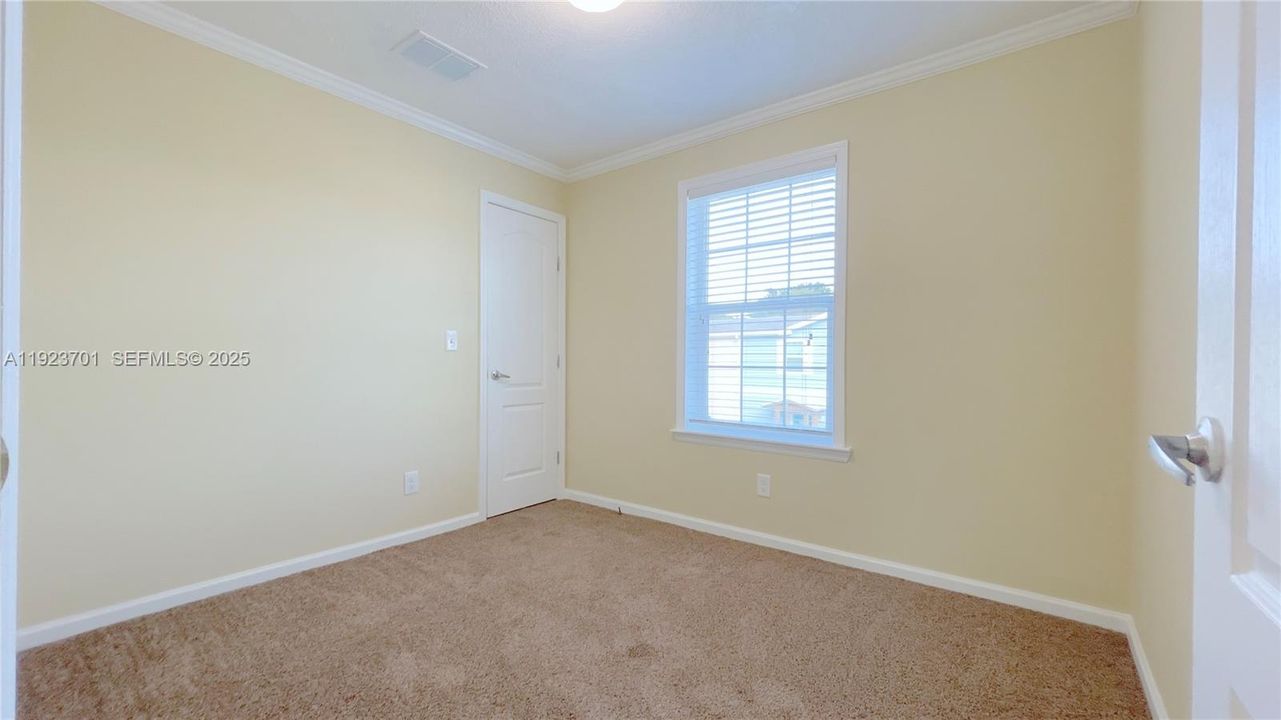 For Rent: $2,935 (3 beds, 2 baths, 133332 Square Feet)