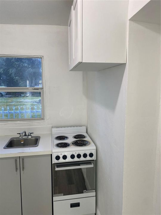 For Rent: $900 (0 beds, 1 baths, 0 Square Feet)