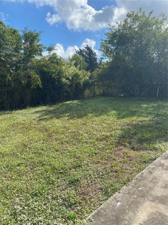 For Rent: $900 (0 beds, 1 baths, 0 Square Feet)