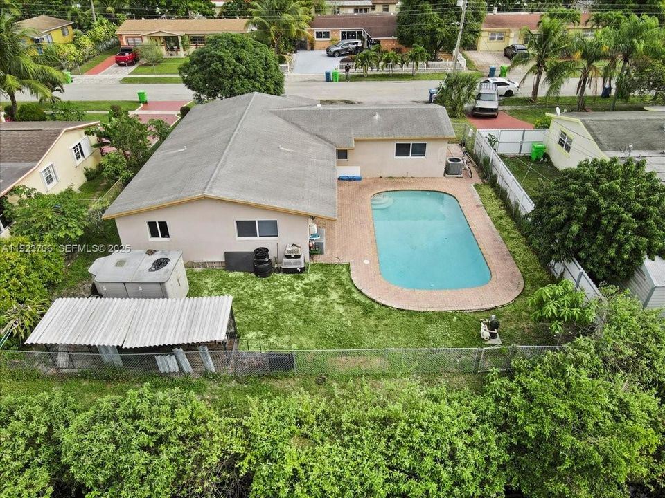 На продажу: $459,000 (4 спален, 2 ванн, 1850 Квадратных фут)