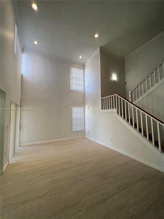 В аренду: $3,900 (4 спален, 3 ванн, 2841 Квадратных фут)