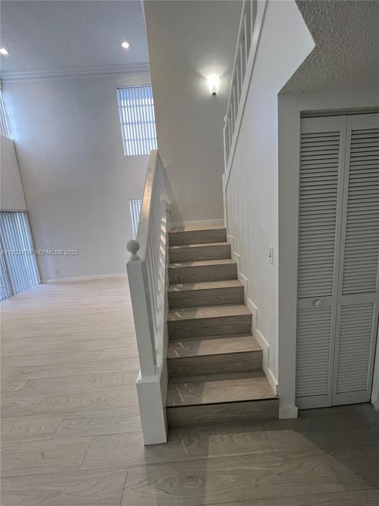 В аренду: $3,900 (4 спален, 3 ванн, 2841 Квадратных фут)