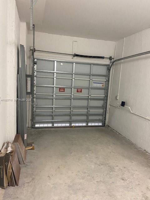 For Rent: $2,625 (3 beds, 2 baths, 1695 Square Feet)