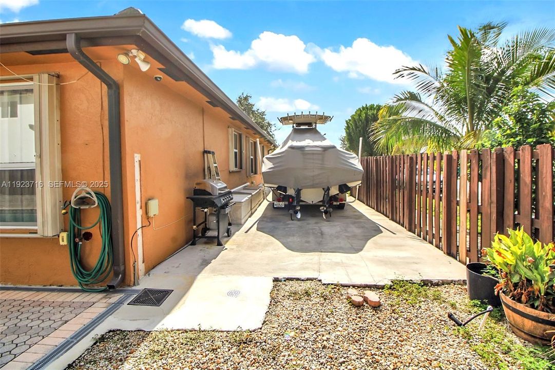 出租: $4,650 (4 贝兹, 2 浴室, 0 平方英尺)