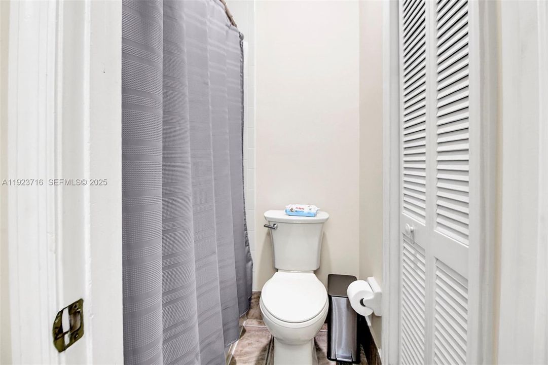 出租: $4,650 (4 贝兹, 2 浴室, 0 平方英尺)