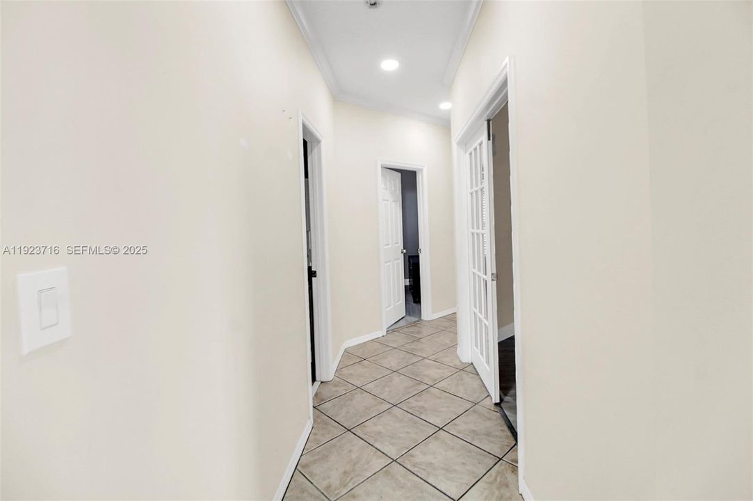 出租: $4,650 (4 贝兹, 2 浴室, 0 平方英尺)