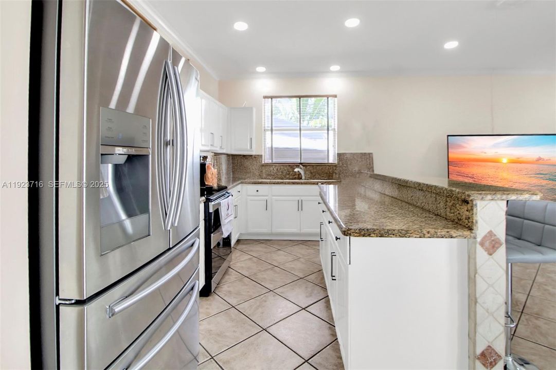 出租: $4,650 (4 贝兹, 2 浴室, 0 平方英尺)