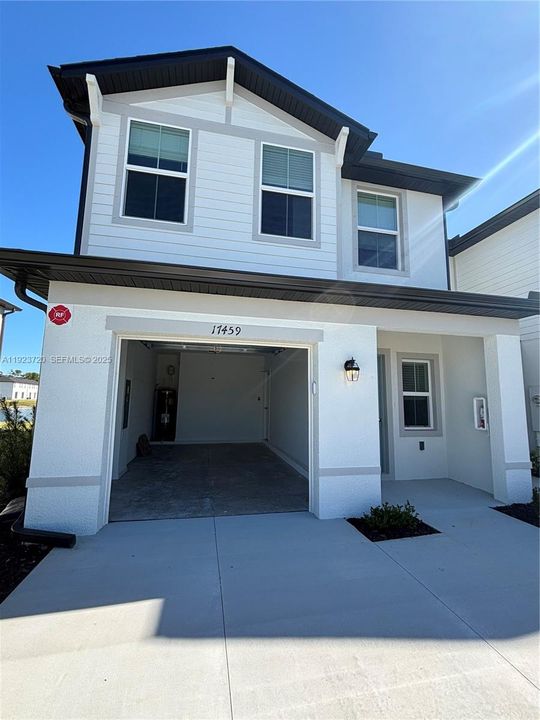 В аренду: $2,000 (3 спален, 2 ванн, 0 Квадратных фут)