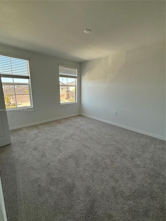 В аренду: $2,000 (3 спален, 2 ванн, 0 Квадратных фут)