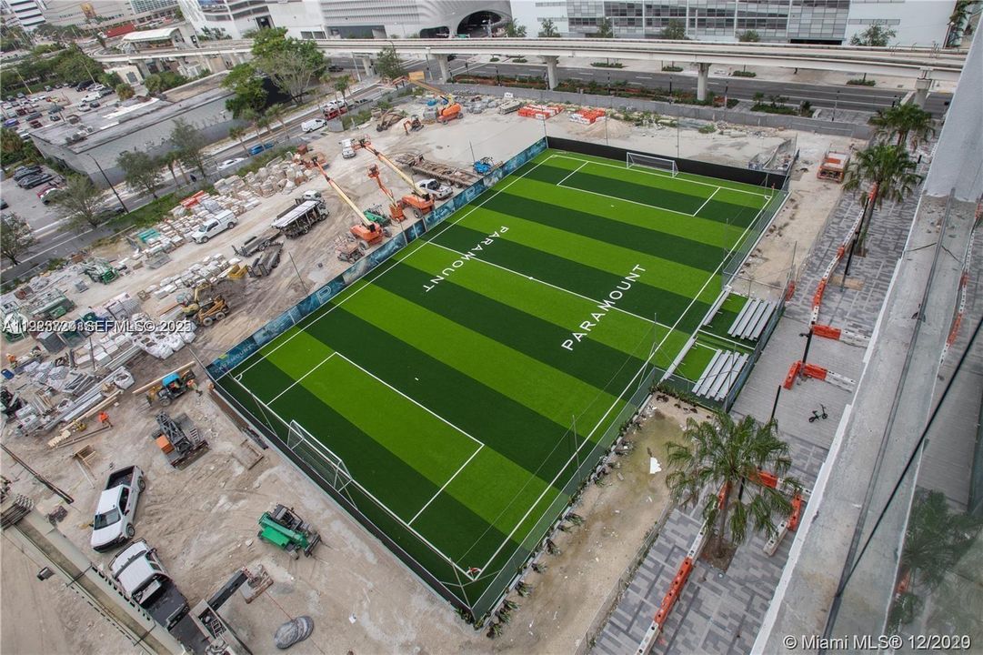 For Sale: $4,399,000 (4 beds, 5 baths, 3852 Square Feet)