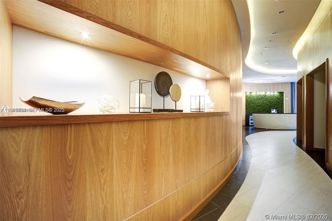 For Sale: $4,399,000 (4 beds, 5 baths, 3852 Square Feet)