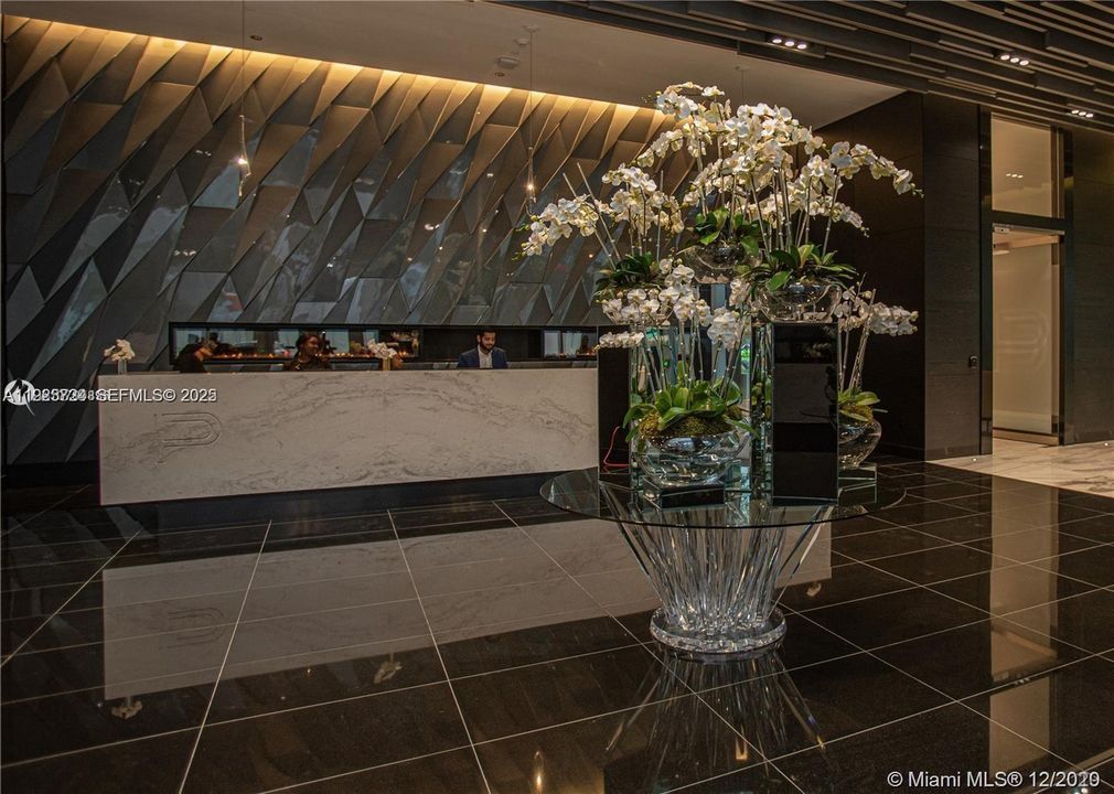 For Sale: $4,399,000 (4 beds, 5 baths, 3852 Square Feet)