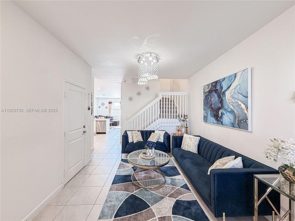 For Rent: $3,100 (4 beds, 2 baths, 1820 Square Feet)