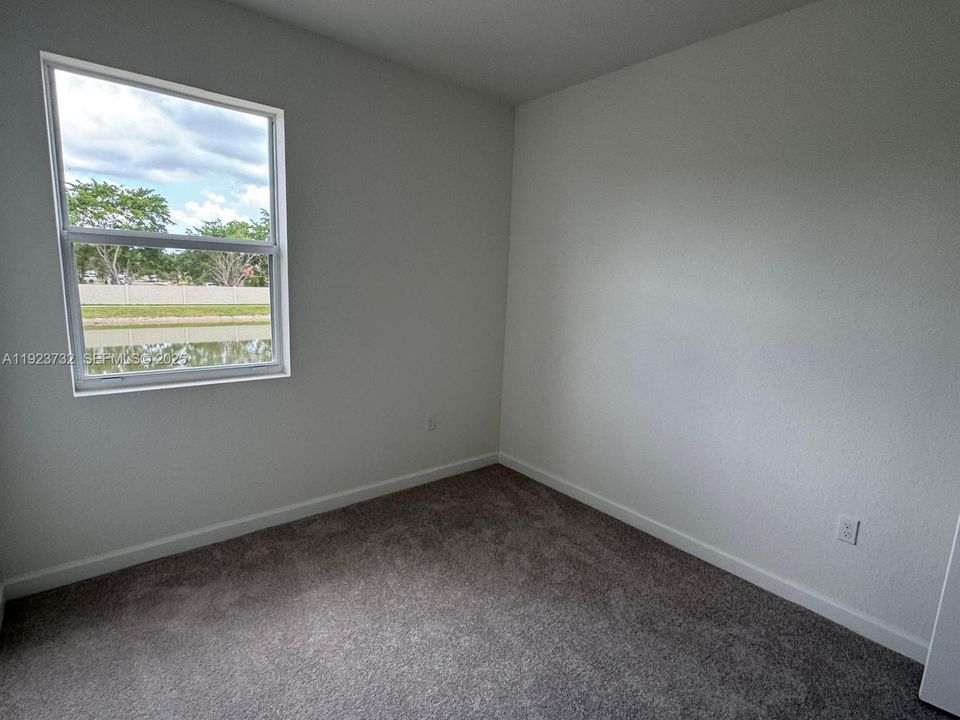 For Rent: $4,200 (4 beds, 2 baths, 1787 Square Feet)