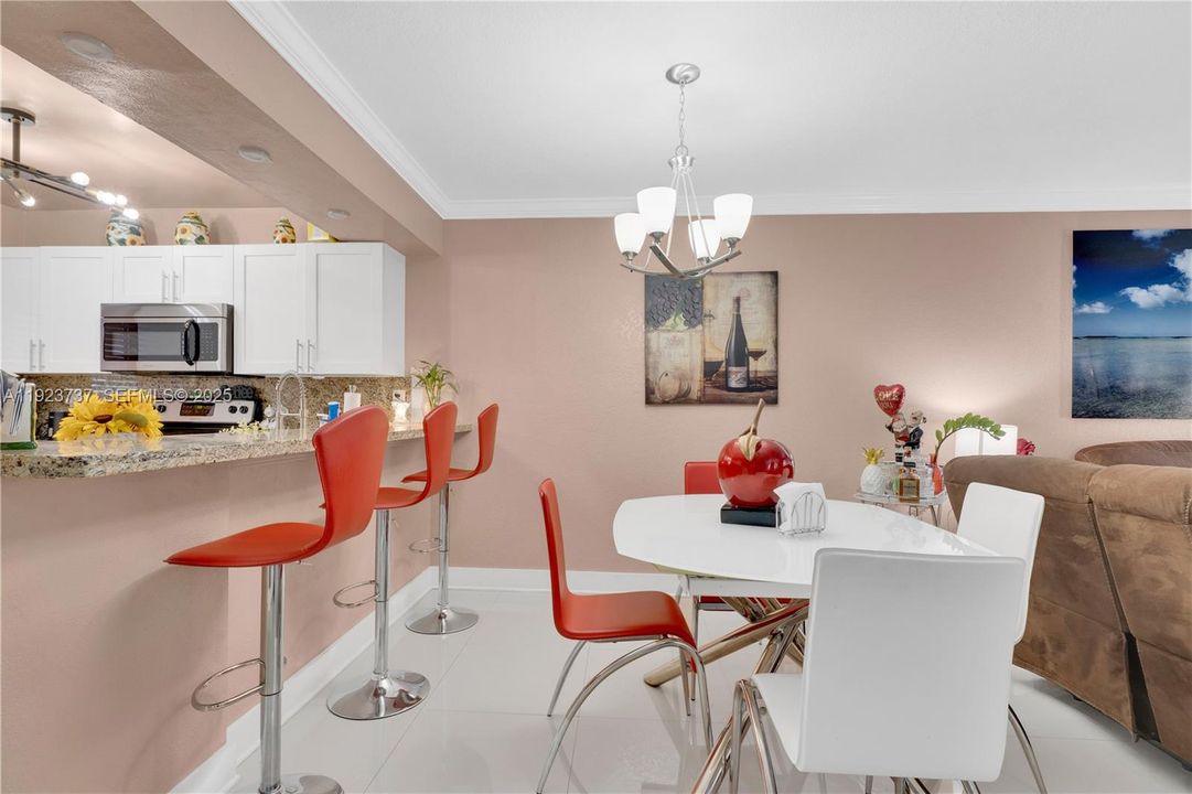 En Venta: $419,900 (2 camas, 2 baños, 1160 Pies cuadrados)