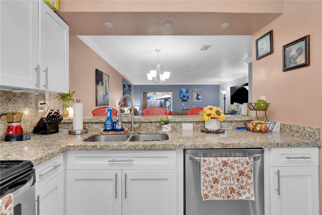 En Venta: $419,900 (2 camas, 2 baños, 1160 Pies cuadrados)