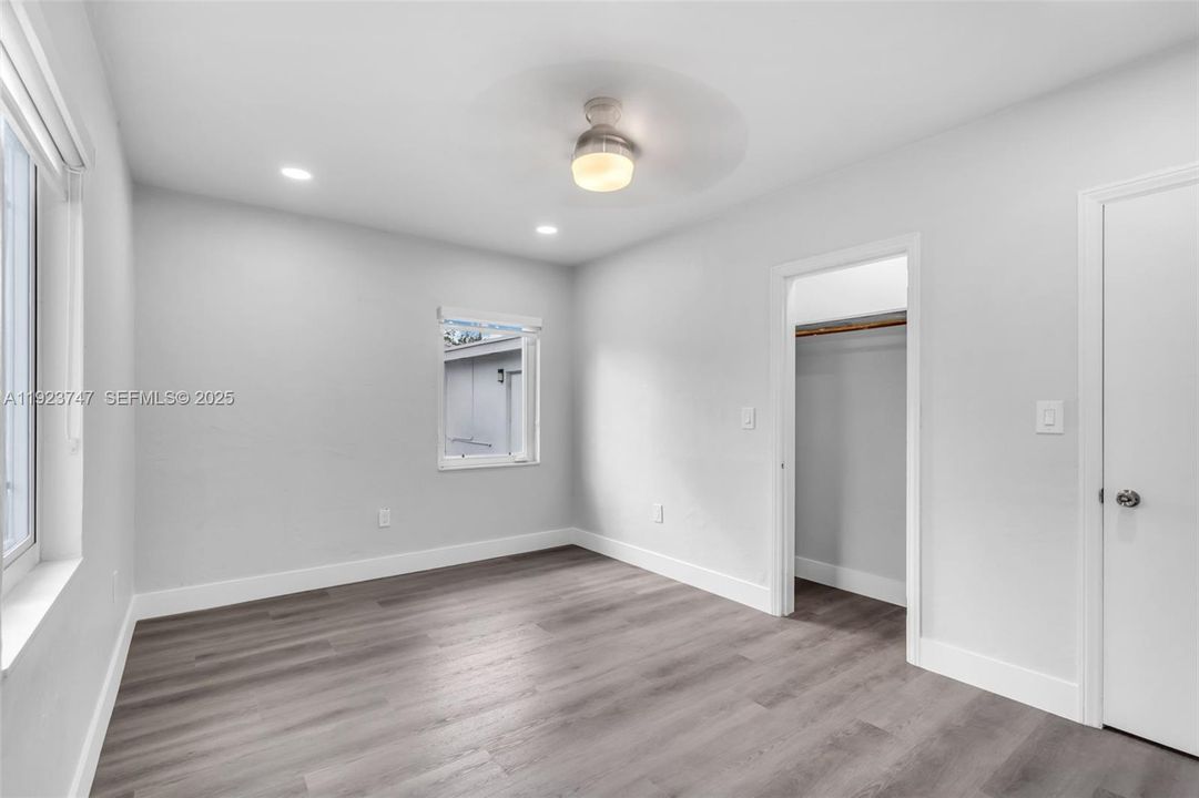 For Rent: $4,800 (3 beds, 2 baths, 1848 Square Feet)