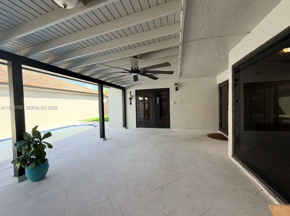 For Rent: $4,500 (4 beds, 3 baths, 1910 Square Feet)