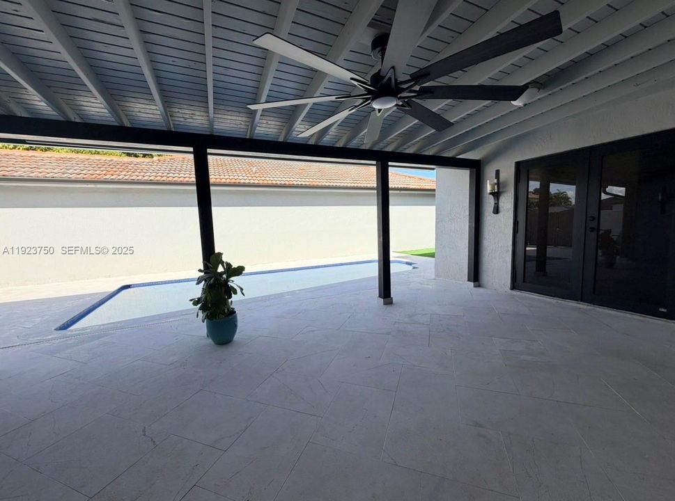 For Rent: $4,500 (4 beds, 3 baths, 1910 Square Feet)