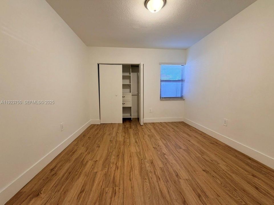 For Rent: $4,500 (4 beds, 3 baths, 1910 Square Feet)