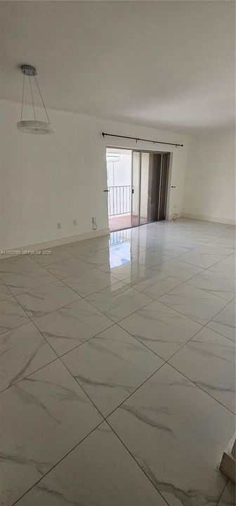 В аренду: $1,950 (1 спален, 1 ванн, 809 Квадратных фут)