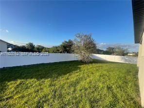 For Sale: $339,900 (3 beds, 2 baths, 1545 Square Feet)