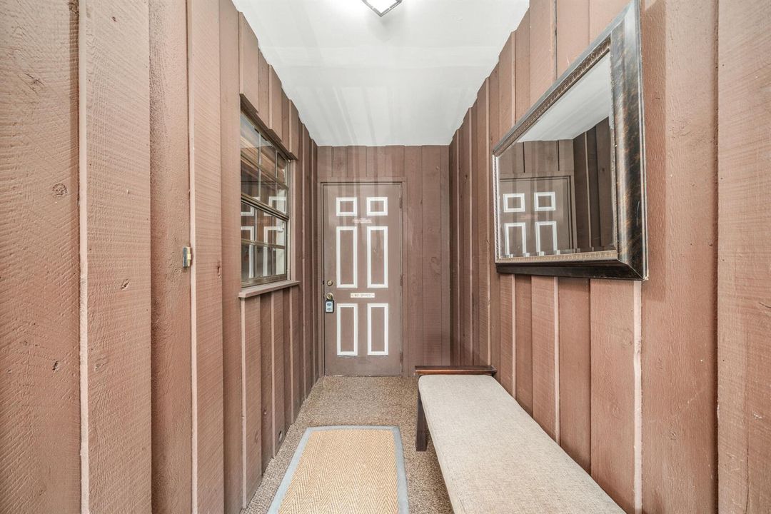 interior - entrance