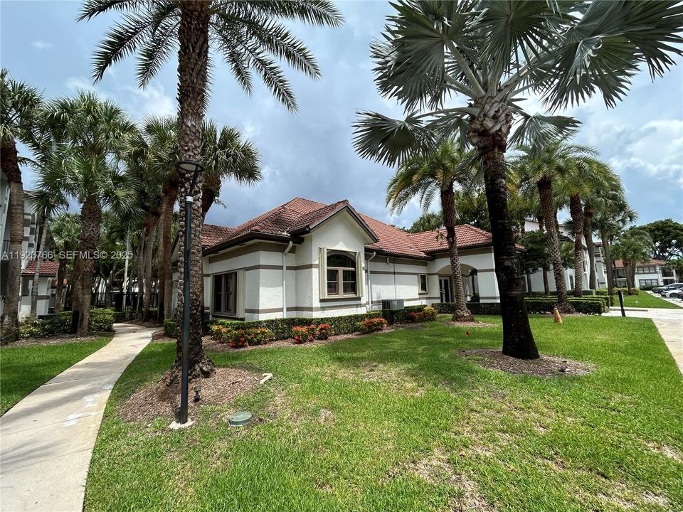 En Renta: $1,775 (1 camas, 1 baños, 650 Pies cuadrados)