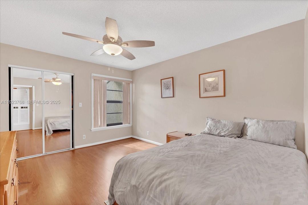 For Sale: $535,000 (3 beds, 2 baths, 1640 Square Feet)