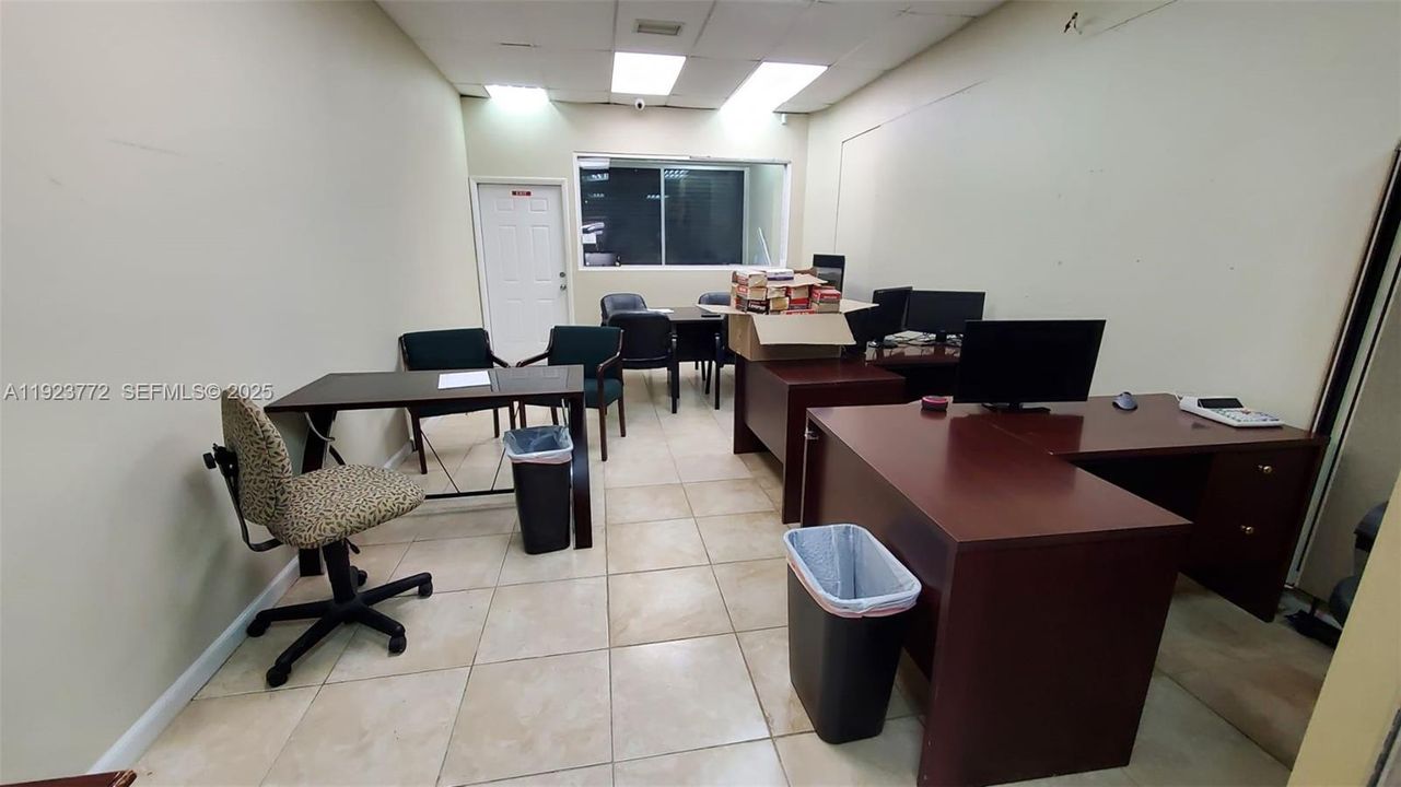 For Rent: $1,800 (0 beds, 0 baths, 0 Square Feet)