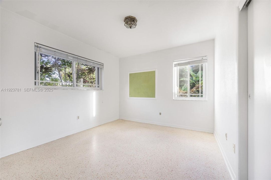 For Rent: $4,000 (3 beds, 2 baths, 1550 Square Feet)