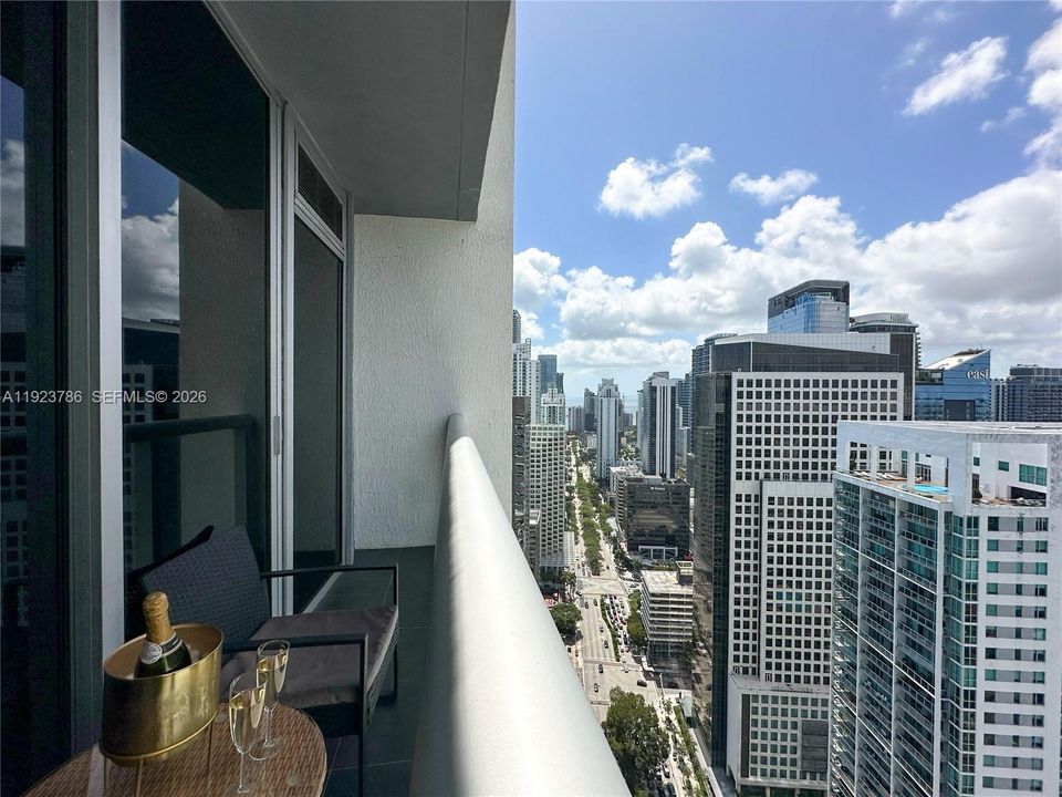 For Sale: $440,000 (0 beds, 1 baths, 495 Square Feet)