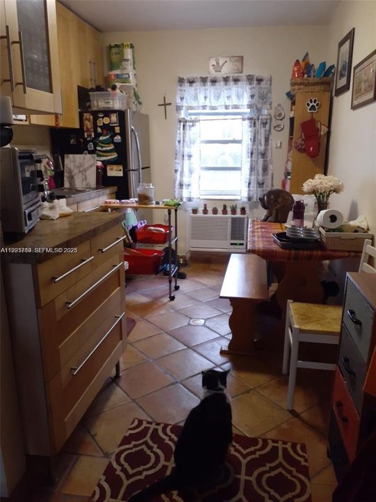 For Sale: $179,000 (0 beds, 1 baths, 360 Square Feet)