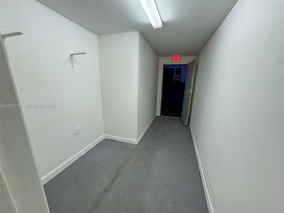 В аренду: $2,250 (0 спален, 0 ванн, 0 Квадратных фут)