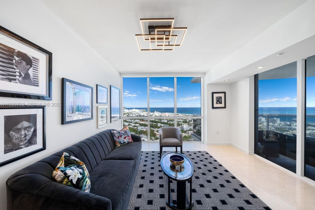 На продажу: $6,350,000 (3 спален, 3 ванн, 3284 Квадратных фут)