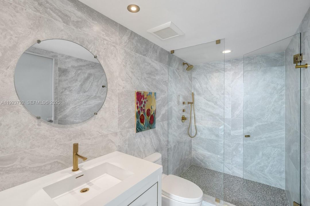 На продажу: $6,350,000 (3 спален, 3 ванн, 3284 Квадратных фут)