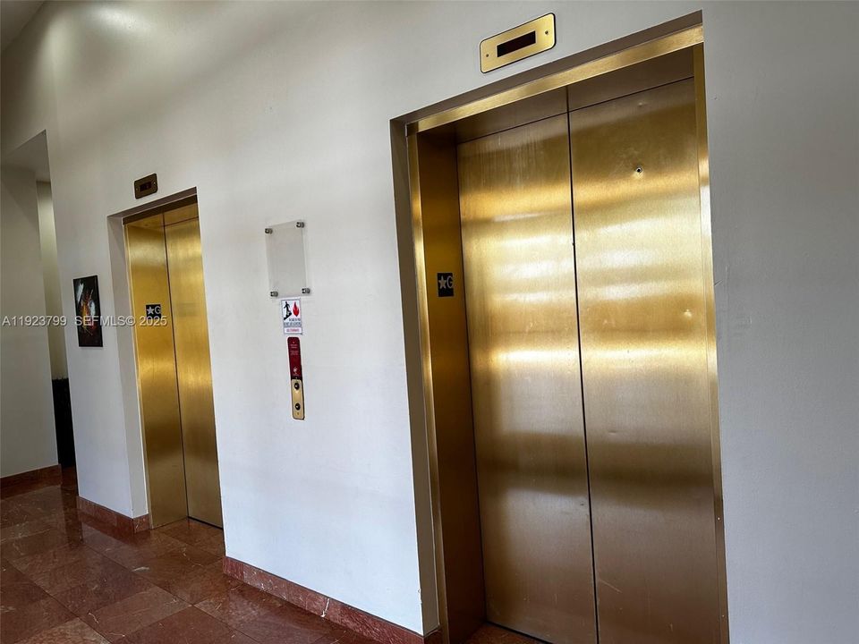 В аренду: $2,200 (1 спален, 1 ванн, 931 Квадратных фут)