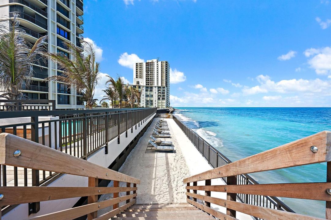 Ocean Pool Deck